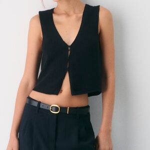 Aritzia Wilfred Basque Sweater Vest | Medium | BRAND NEW!